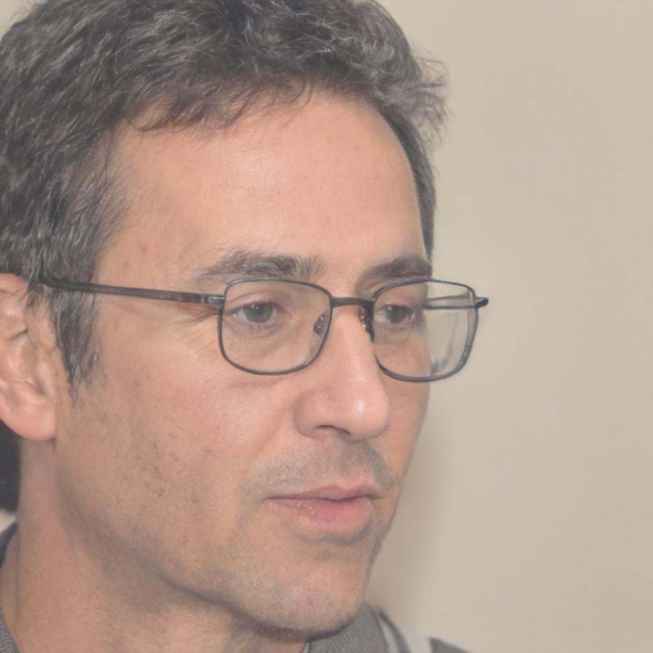 Borja Esclapez, Analista Senior de Riesgos